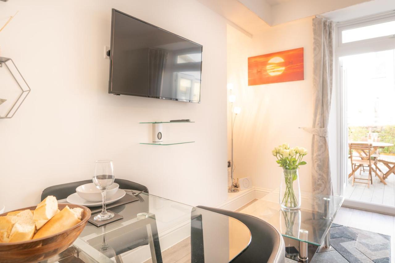 Highfield House - 1 Bed-Sleeps 2-Tjs20Hh Apartment อิลฟราคูมบ์ ภายนอก รูปภาพ